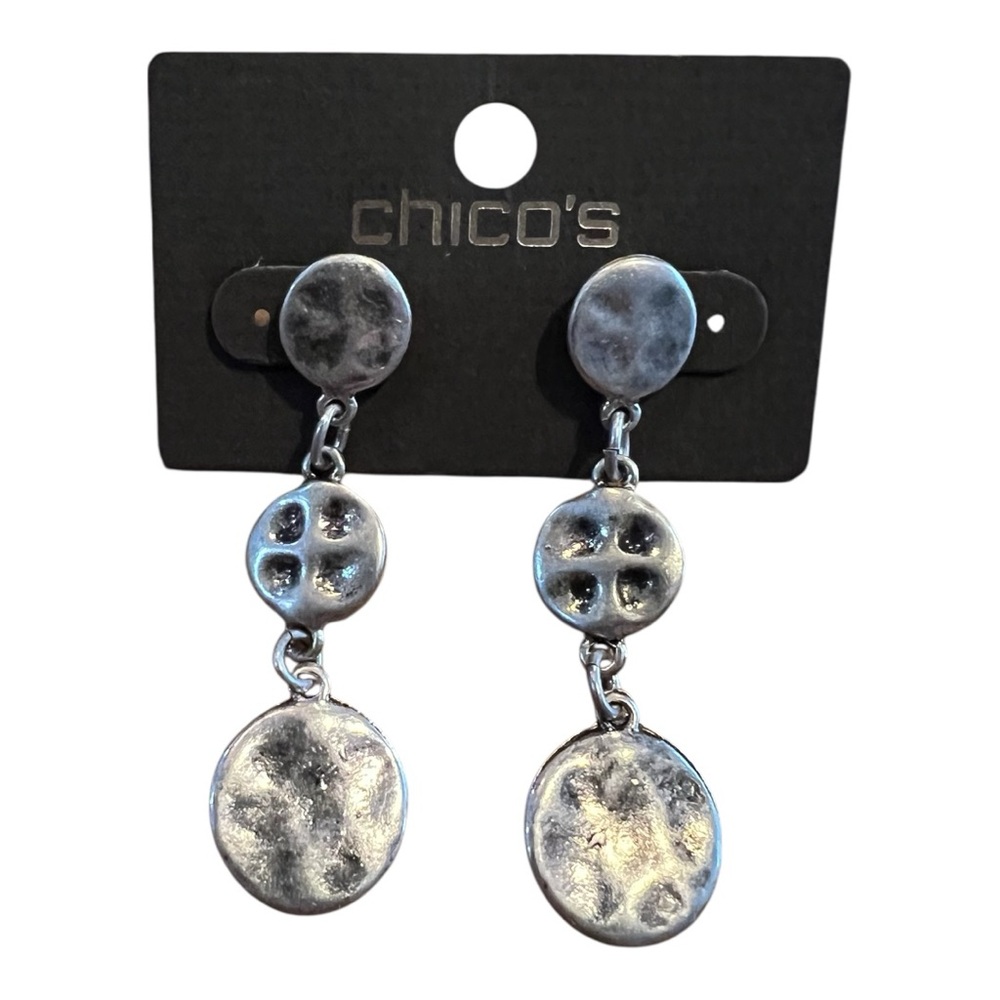 Chico’s Hammered Silver Triple Disc Dangle Earrings NWT Modern Boho